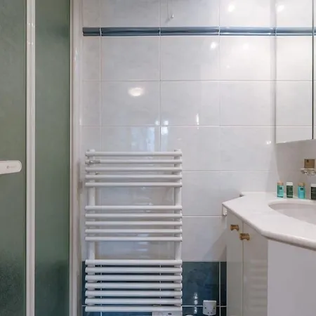 Spacious With Terrace And Sea-view *