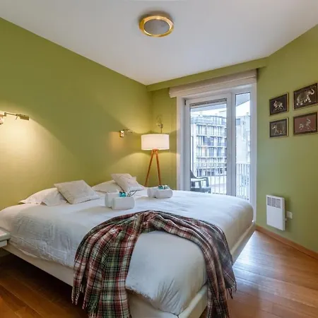 Spacious With Terrace And Sea-view Knokke-Heist