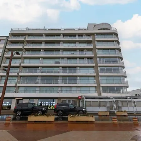 Spacious With Terrace And Sea-view Διαμέρισμα Knokke-Heist