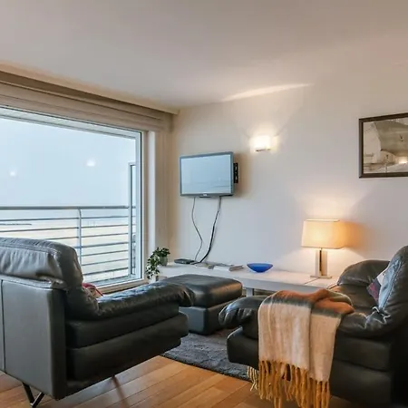 Spacious With Terrace And Sea-view Knokke-Heist